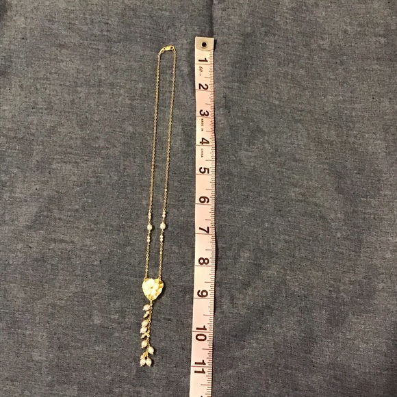 Pink Seed Pearl Flower Drape Necklace Gold - Picture 2 of 3